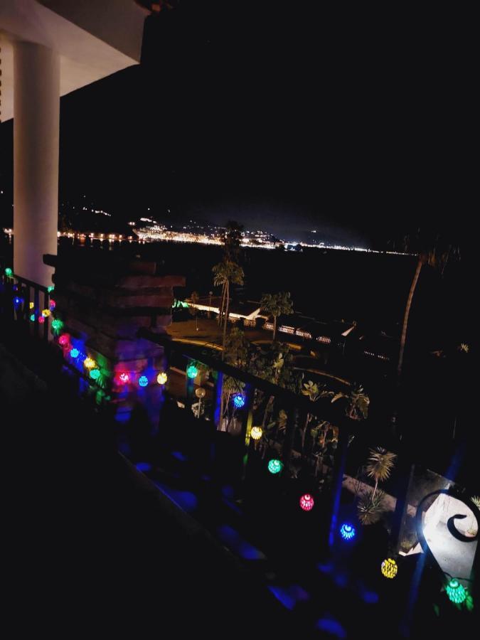 Apartament Luxury Penthouse: The Beacon At Punta De La Mona Almuñécar Zewnętrze zdjęcie