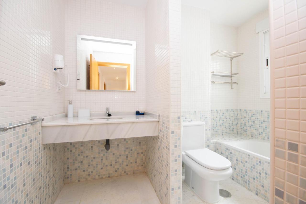 Apartament Luxury Penthouse: The Beacon At Punta De La Mona Almuñécar Zewnętrze zdjęcie