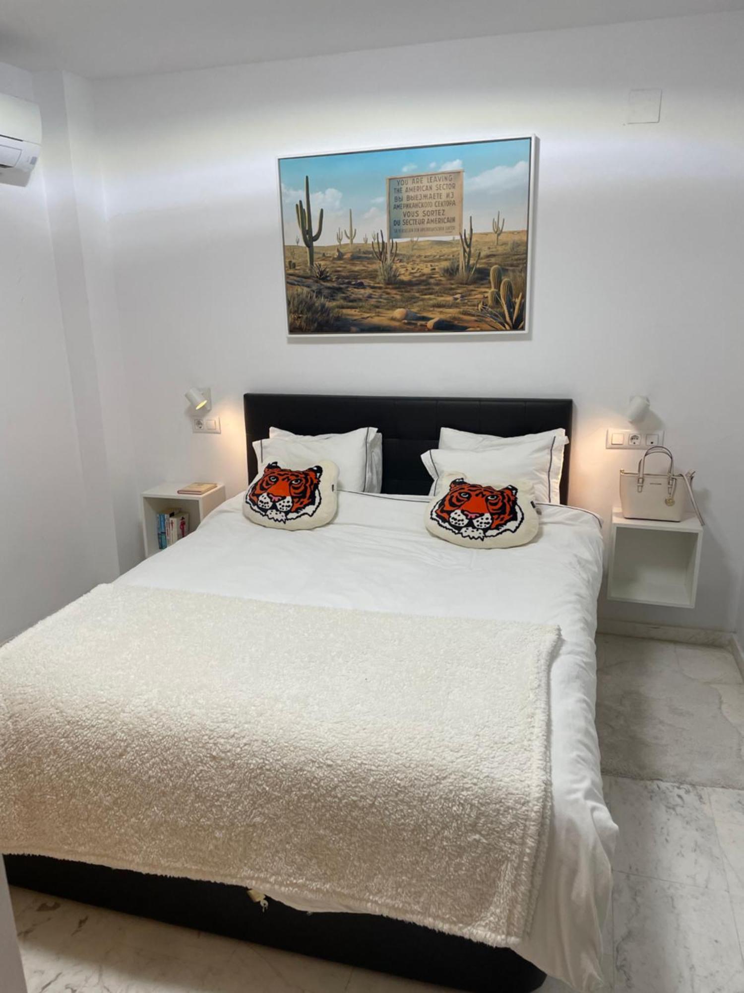 Apartament Luxury Penthouse: The Beacon At Punta De La Mona Almuñécar Zewnętrze zdjęcie
